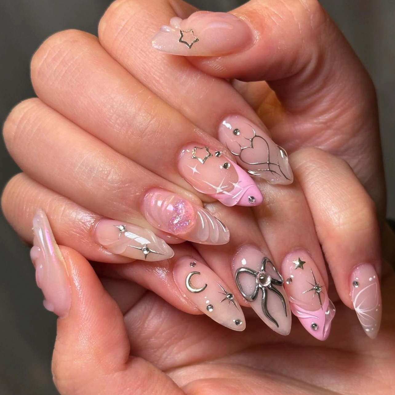 24 قطعة مجموعات الأظافر كاذبة  - مراجعة Nail Art Valentines Day وسعره